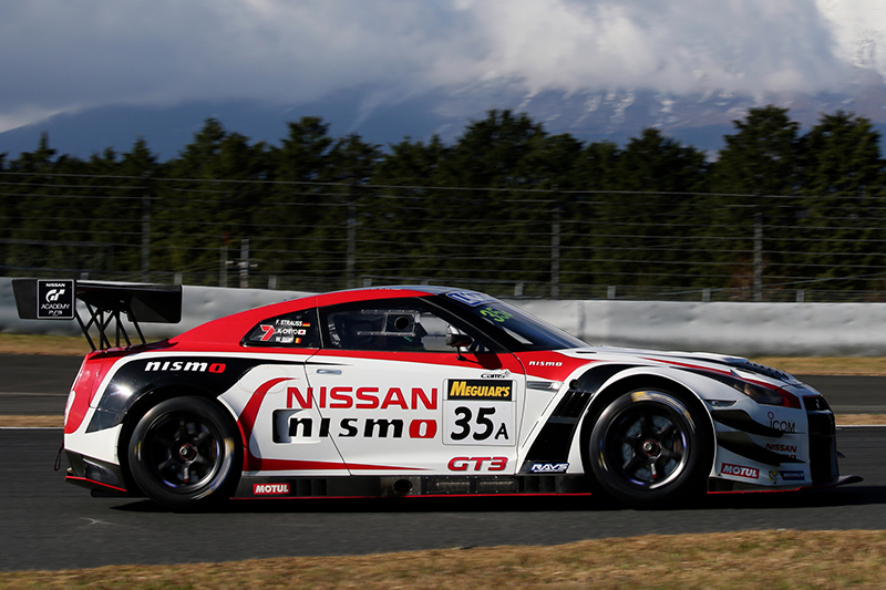 NISSAN GT-R NISMO GT3 (2015 Bathurst 12h)