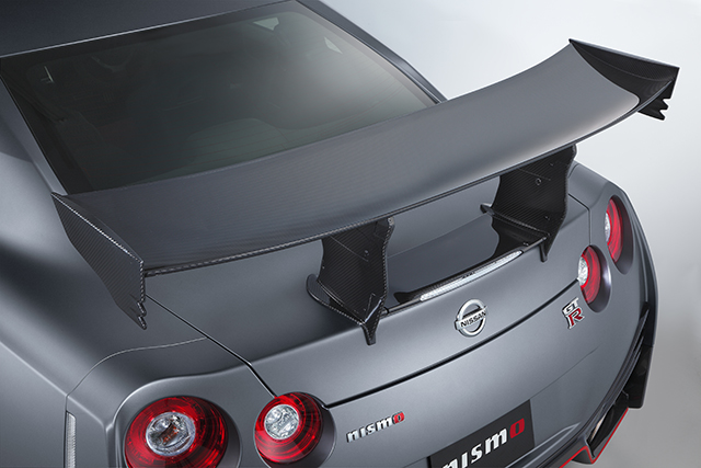 Exclusive rear wing
