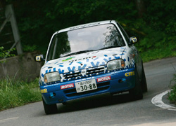 激レア品　昭和53年発行　ミニライブラリー 激レア品 昭和53年発行 ミニライブラリー スパーク 1/43