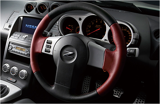 Steering wheel, with special natural leather cover