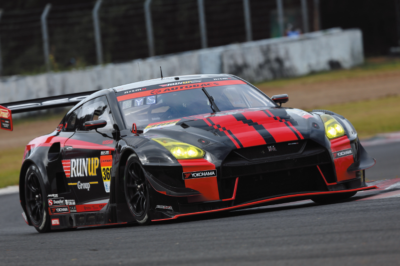 RUNUP RIVAUX GT-R (2022 SUPER GT GT300)