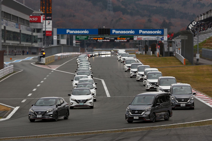 NISMO CARS PARADE RUN