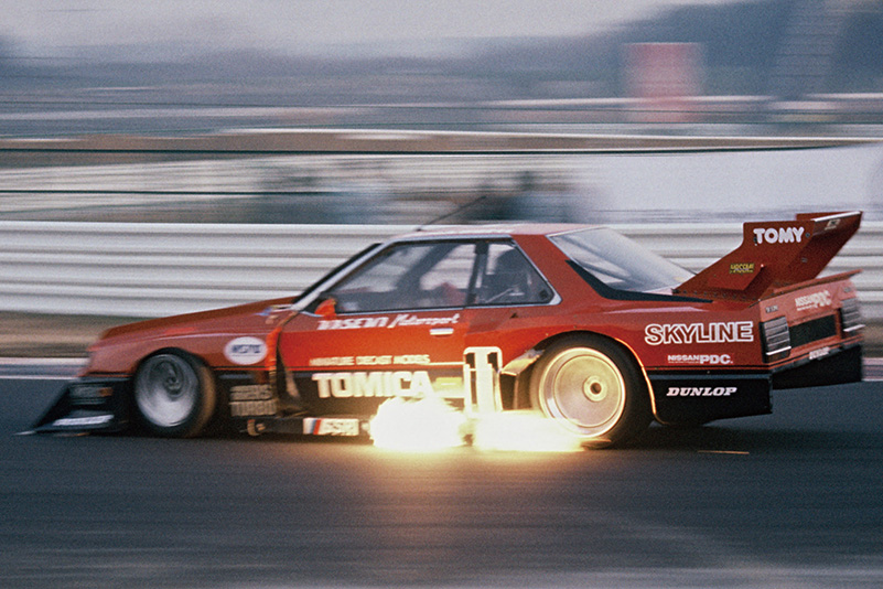 TOMICA SKYLINE TURBO (1983 Super Silhouette)