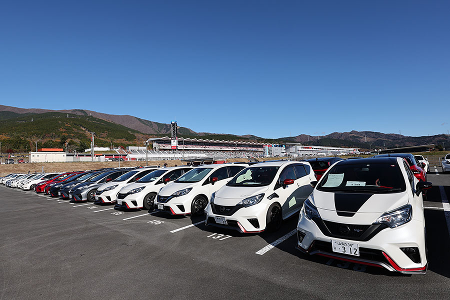 NISMO CARS オーナーズパーキング