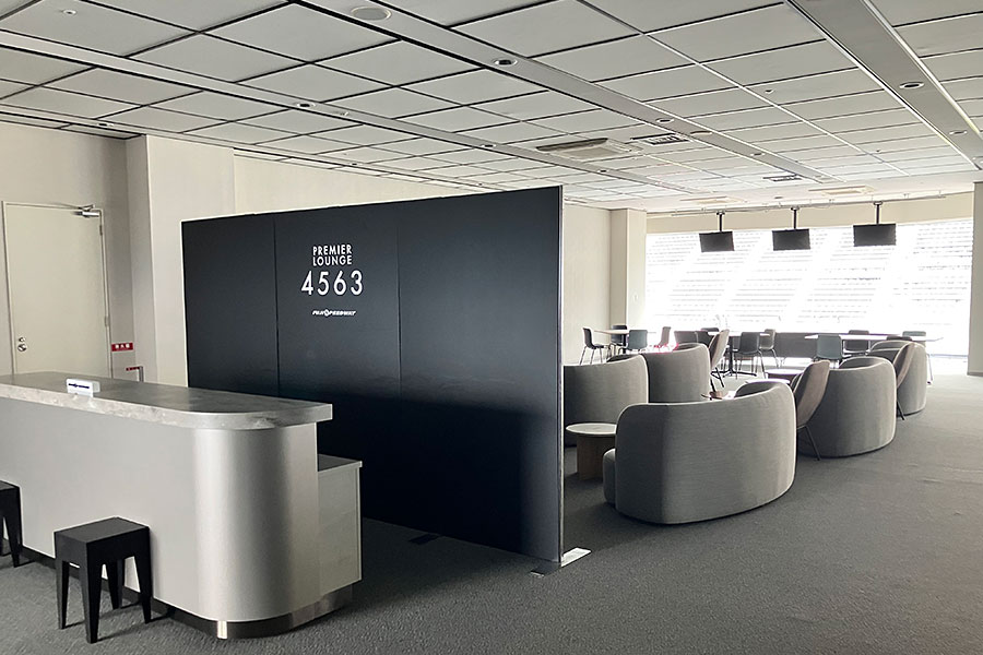 NISMO PREMIER LOUNGE 4563