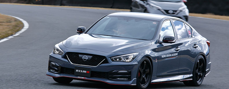 NISMOドライビングアカデミー