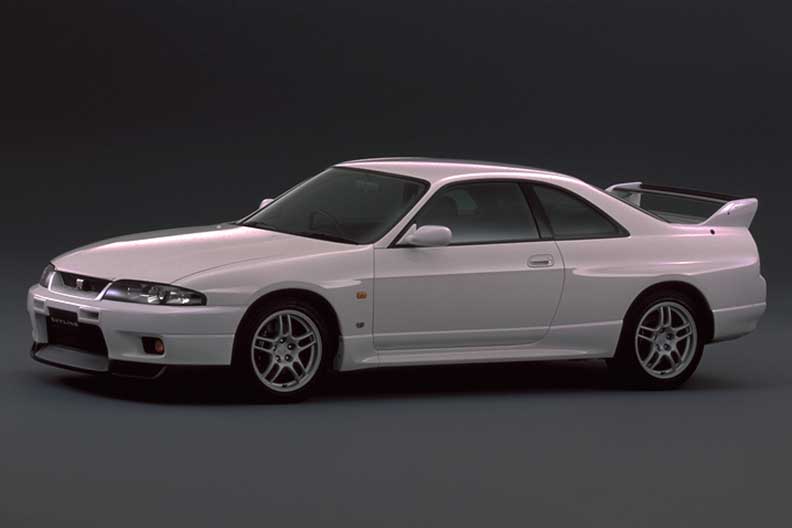 BCNR33 スカイライン GT-Rの写真