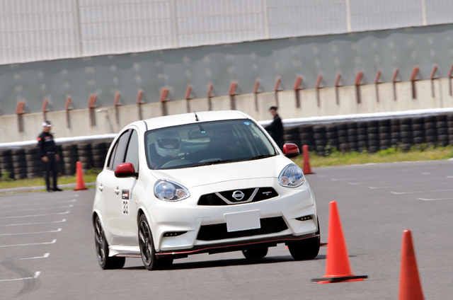 タイヤをならしてコーナリング 〜 サーキットレッスンレポート