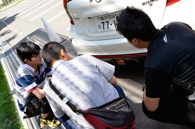 チタンマフラーの軽さに驚愕! 〜 特別商談会レポート