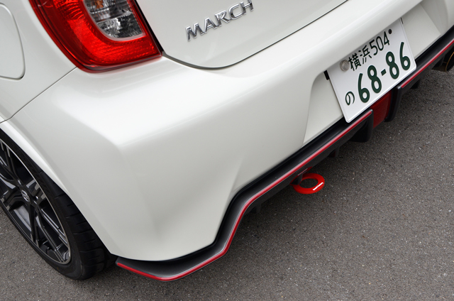 牽引フック発売開始! 〜 K13マーチNISMO(S)&E12ノートNISMO(S)用
