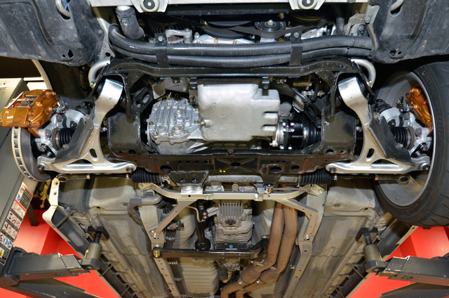 BNR34 に作業 〜 シャシーリフレッシュやらローター交換などなど