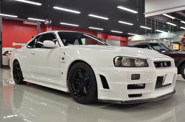 BNR34にOHLINS車高調&BRIDEシート装着