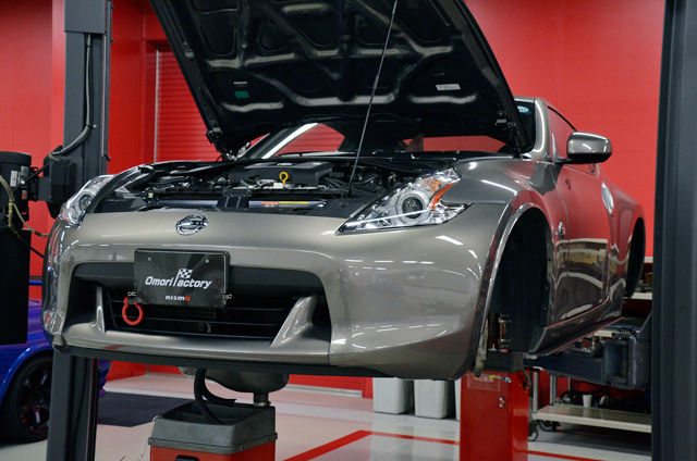 Z34 オートマ車両にR35純正ブレンボ装着 〜 オイル交換も実施
