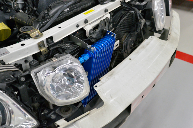 260RSが2台同時に入庫 〜 オイルクーラー&モニターキット装着