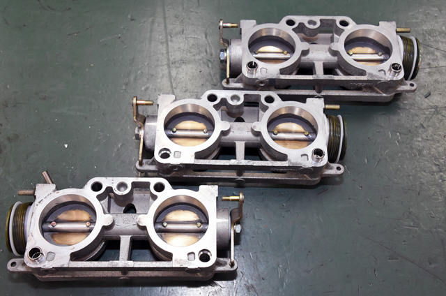 RB26DETT 用新メニュー 〜 スロットルボディのオーバーホール