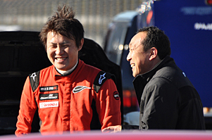 ニスモフェスティバル Z-CHALLENGE EXHIBITION RACE