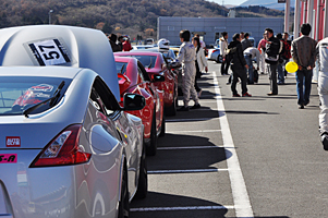 ニスモフェスティバル Z-CHALLENGE EXHIBITION RACE