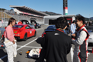 ニスモフェスティバル Z-CHALLENGE EXHIBITION RACE