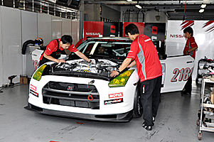 NISSAN NISMO GT-R RC 参戦レポート