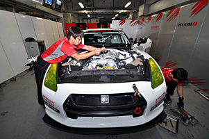 NISSAN NISMO GT-R RC 参戦レポート