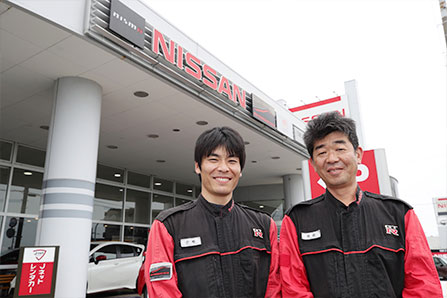 三宅 惇平と日産プリンス兵庫販売株式会社 明石店 工場長 兼 副店長 ハイパフォーマンスセンター センター長 宮田 啓司