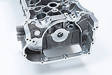 シリンダーヘッド前部