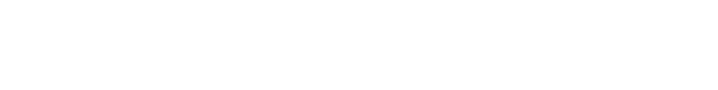 NISMO新社屋の特長のひとつであるショールーム。「KATANA」から発想されるシャープさをRED LINEで表し、ニスモの世界観を表現しています。大森比3.7倍の広さのこのショールームは、最大8台の車両を展示可能。その他各種トロフィーやヘルメットなどを展示しており、ニスモの歴史に触れることができます。